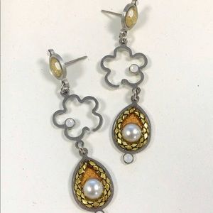 Yoolies Neutral Cream Flower Dangle Earring,NWT